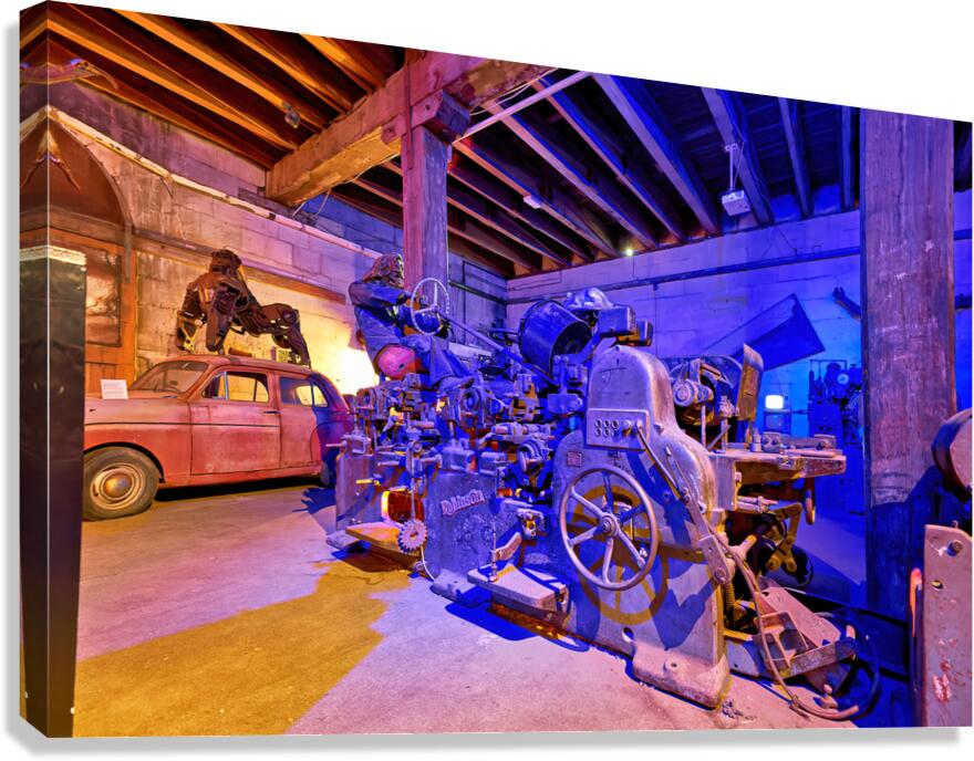 Exploring Steampunk HQ Art gallery in Oamaru New Zealand