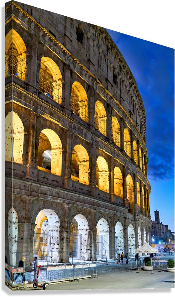 Visiting the Colosseum in Rome during evening hours