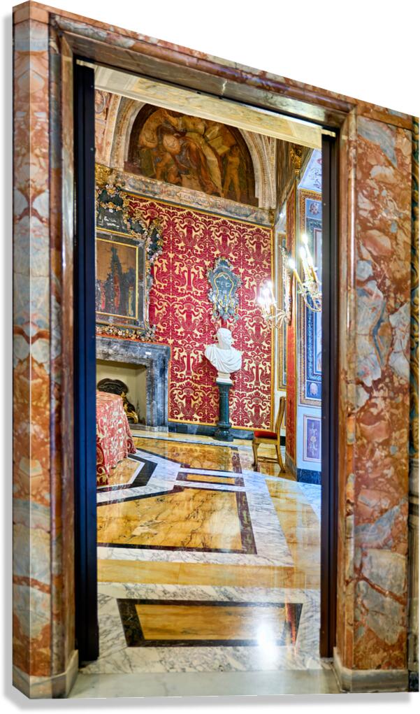 Visit Palazzo Colonna in Rome to see Princess Isabelles apartme