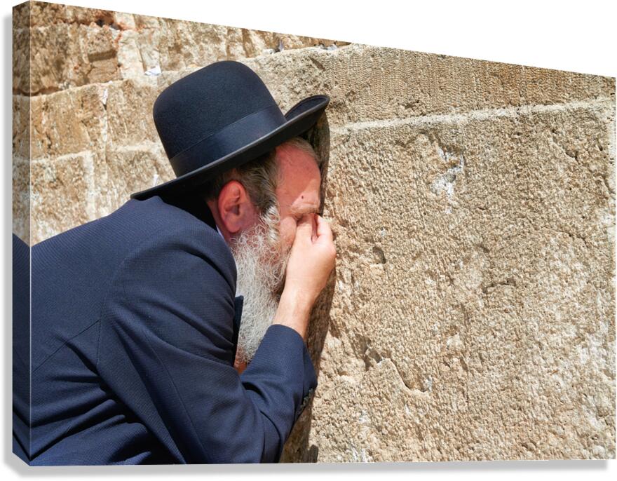 Orthodox Jews pray at the Wailing Wall in Jerusalem