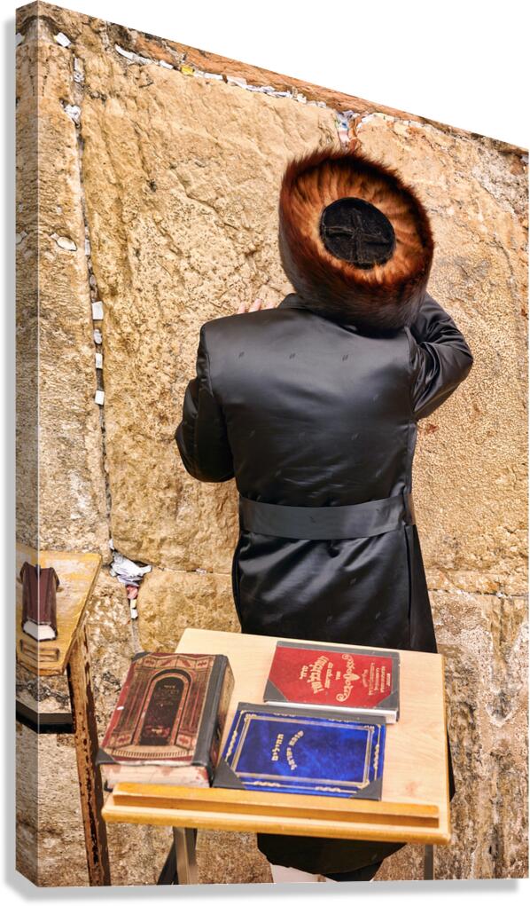 Prayers at the western wall in jerusalem by orthodox jews