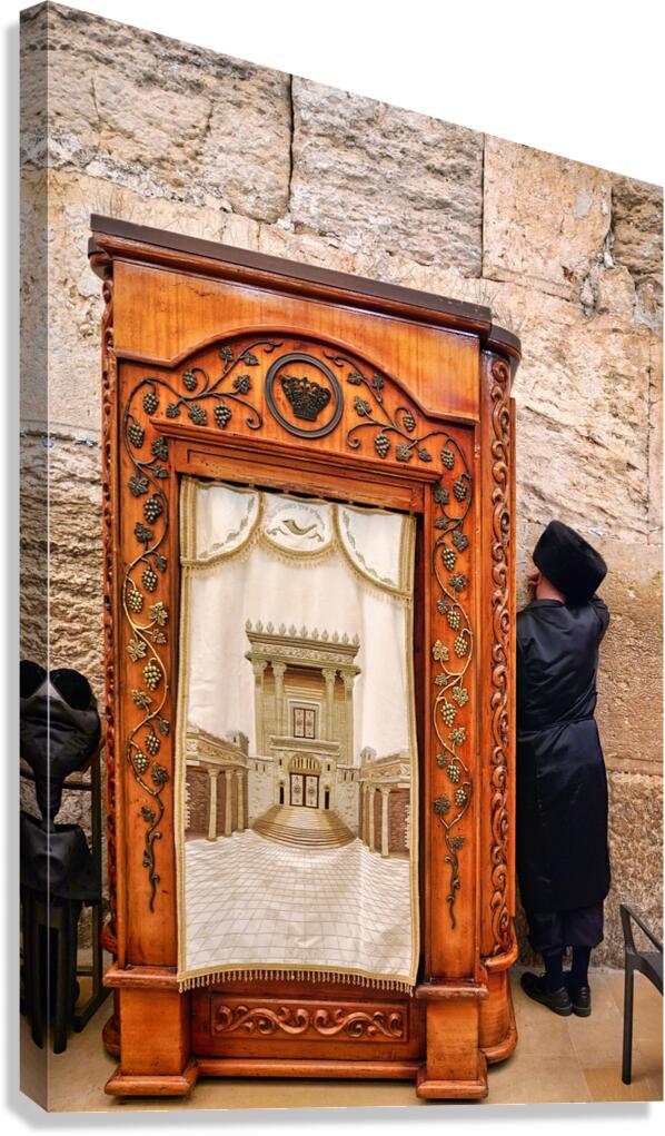 Orthodox Jews at the Wailing Wall during prayer in Jerusalem