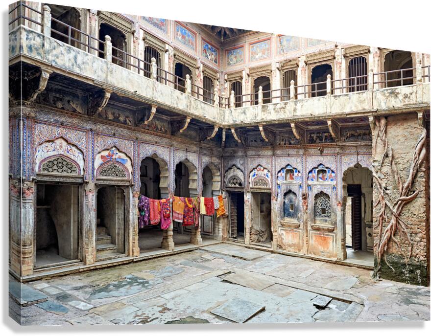 Decorated houses in Mandawa Shekhawati Rajasthan showcase unique