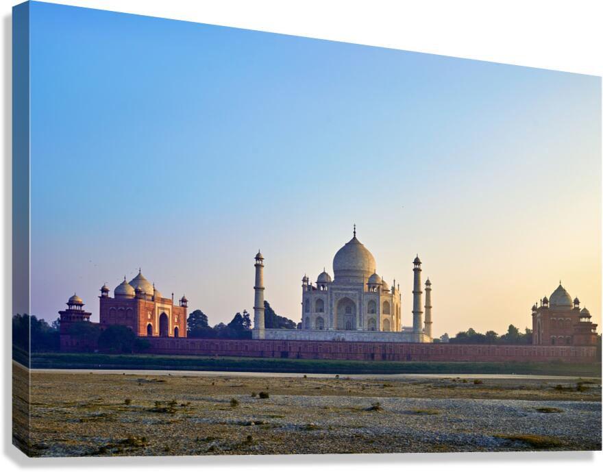 Taj Mahal Palace stands tall in Agra during sunset view