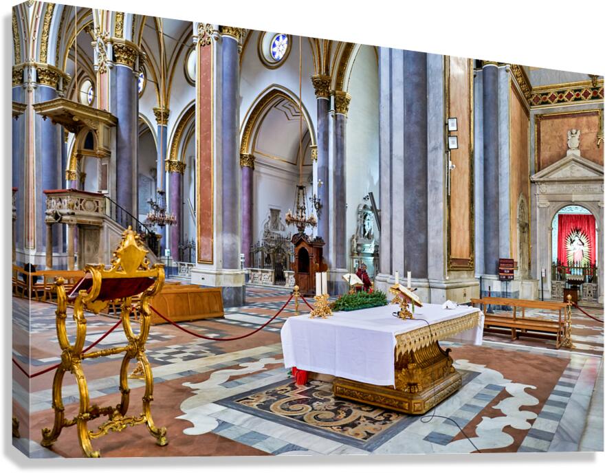 Exploring the sacred relics chamber in san domenico maggiore na
