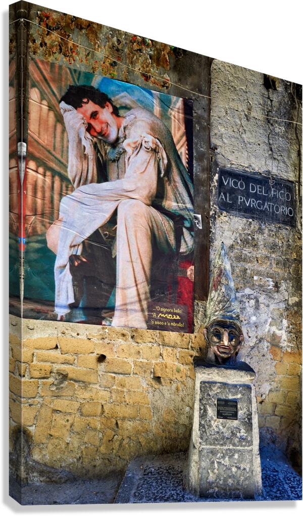 Street art in Naples honors actor Massimo Troisi in Campania