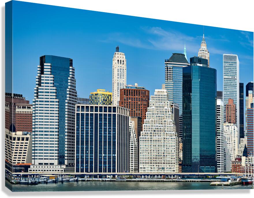 Skyline view of Manhattan in New York on a clear day