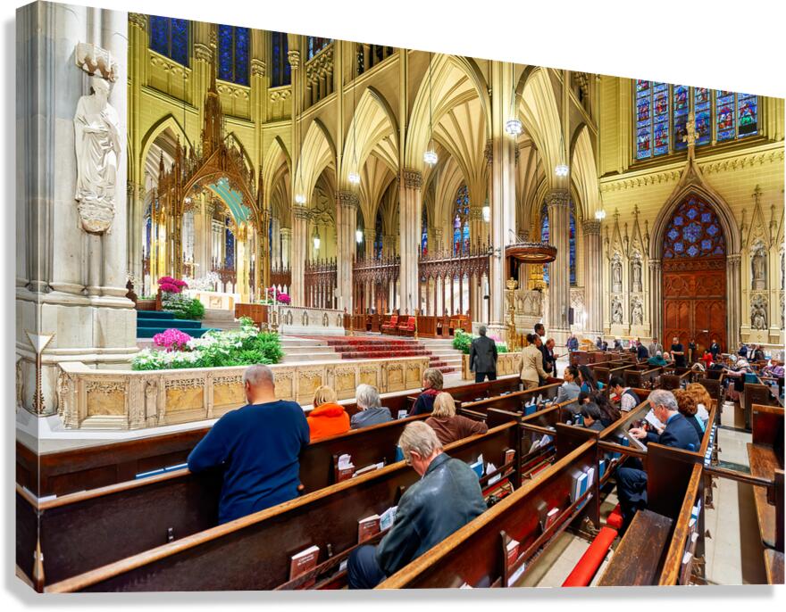 Faithful pray inside St. Patricks Cathedral in Manhattan New Y
