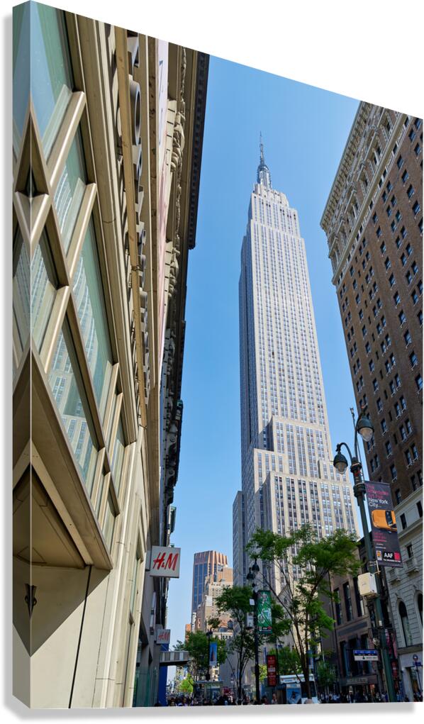Visit Empire State Building in Manhattan New York during daytim