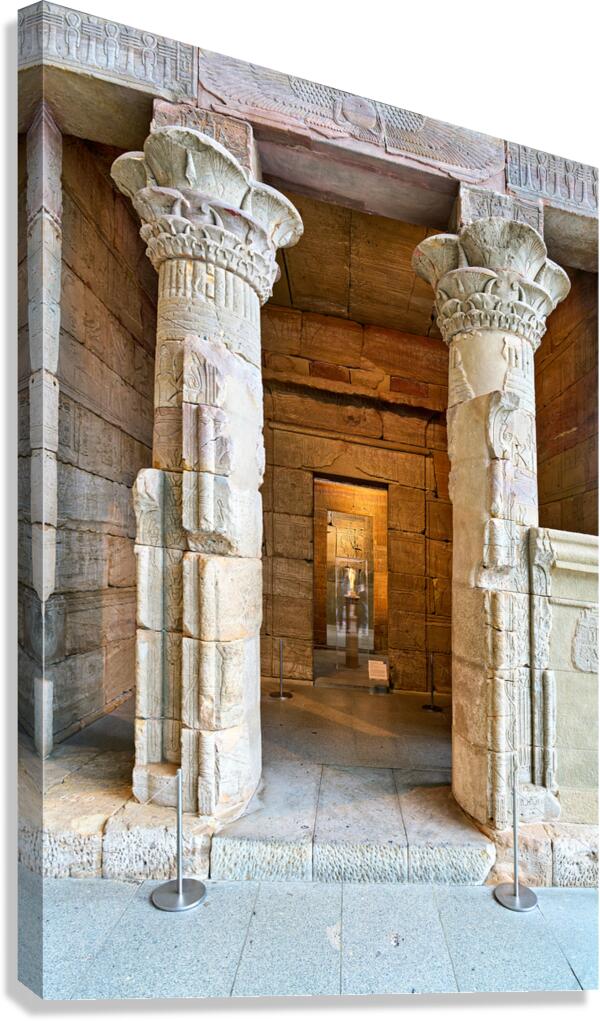 Visit to temple of dendur in metropolitan museum of art in new y