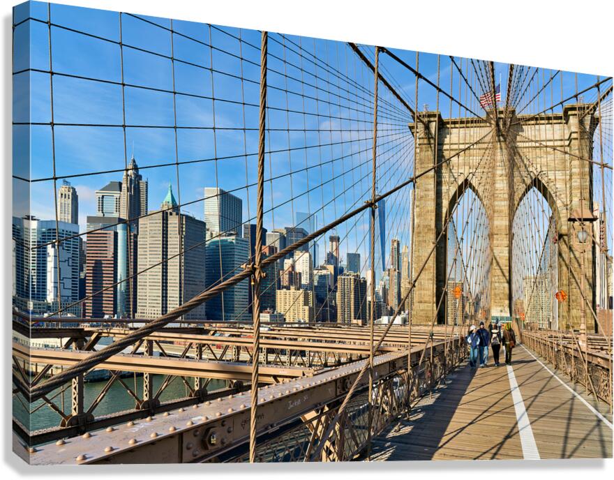 Crossing Brooklyn Bridge on foot in Manhattan New York