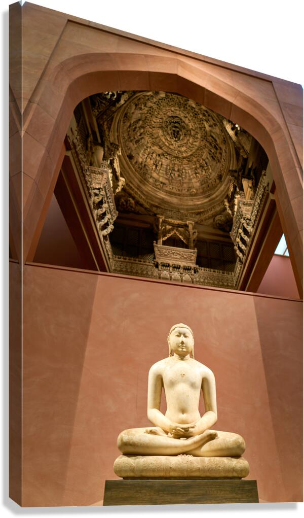 Buddha statue in Asian Art Gallery of Metropolitan Museum in New
