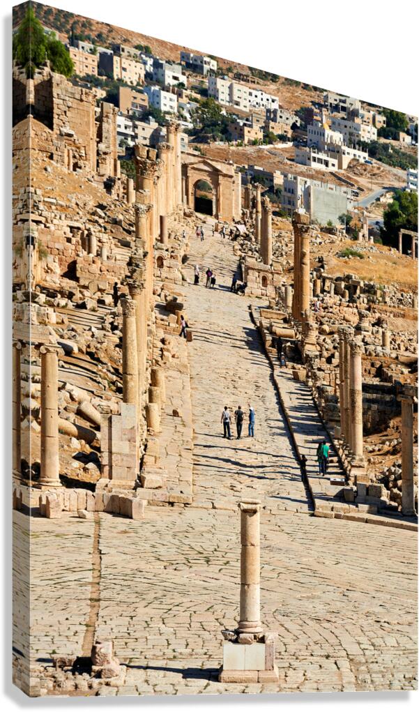 Exploring the historic ruins of Gerasa in Jordan