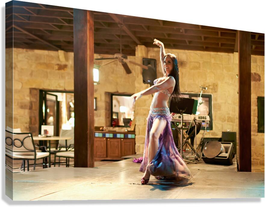 Belly dance performance in Jordan at local venue