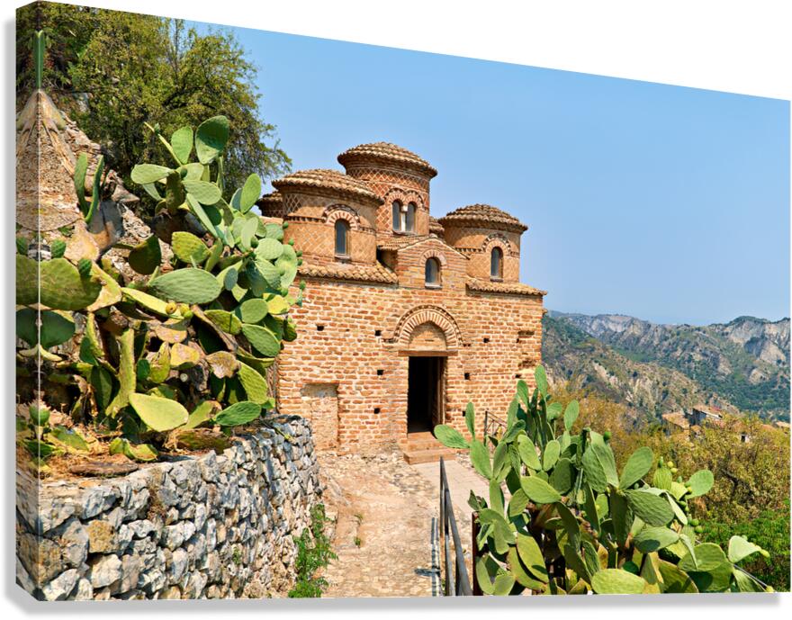 Visit Cattolica di Stilo Byzantine church in Calabria Italy