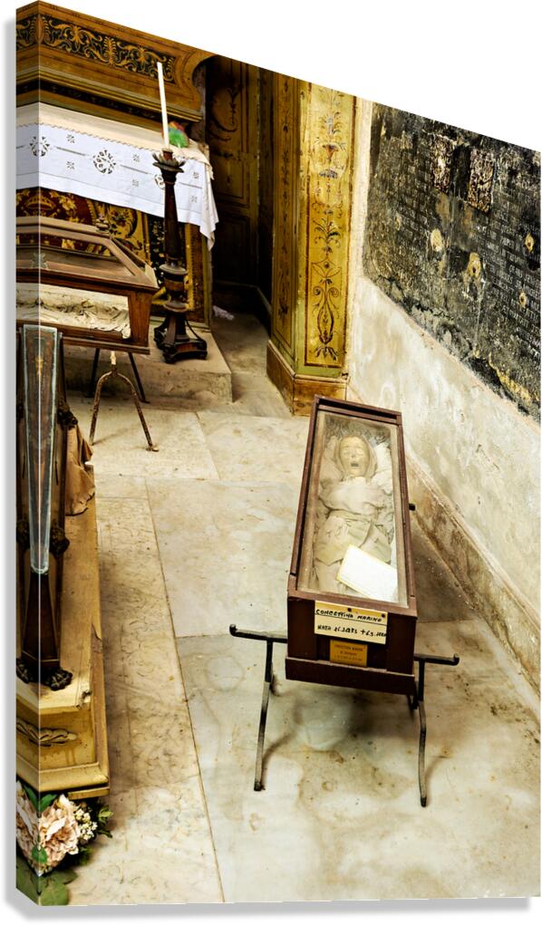 Exploring capuchin catacombs in palermo sicily italy