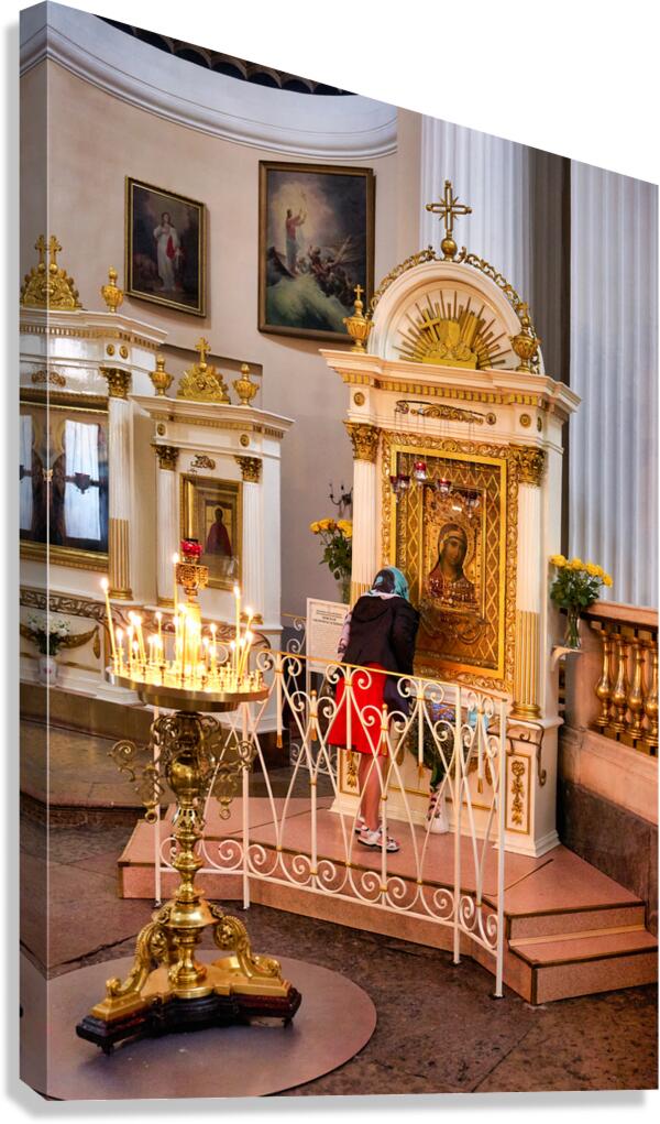 Worship at alexander nevsky lavra in st. petersburg