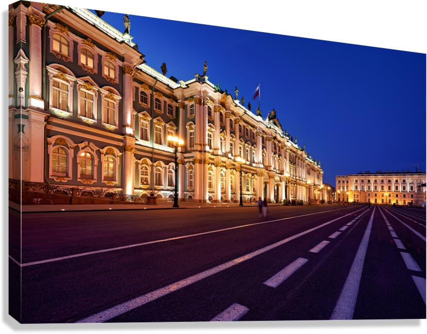 View of the General Staff Building at night in Saint Petersburg