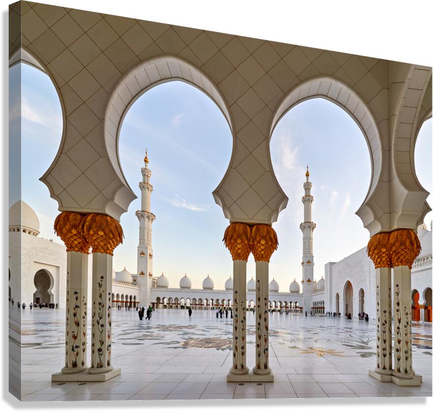 Sunset visitors at Sheikh Zayed Grand Mosque Abu Dhabi