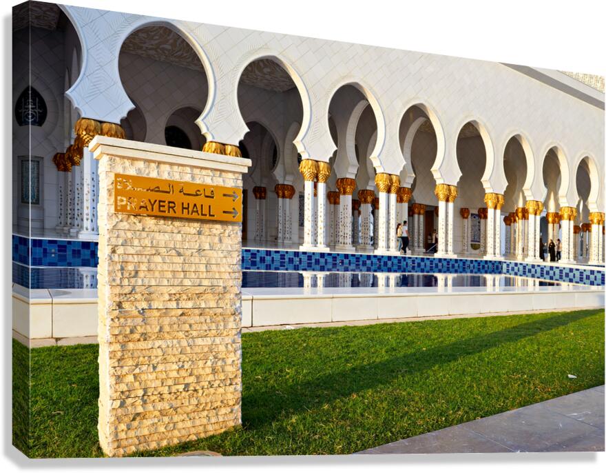 Exploring the sheikh zayed grand mosque in abu dhabi