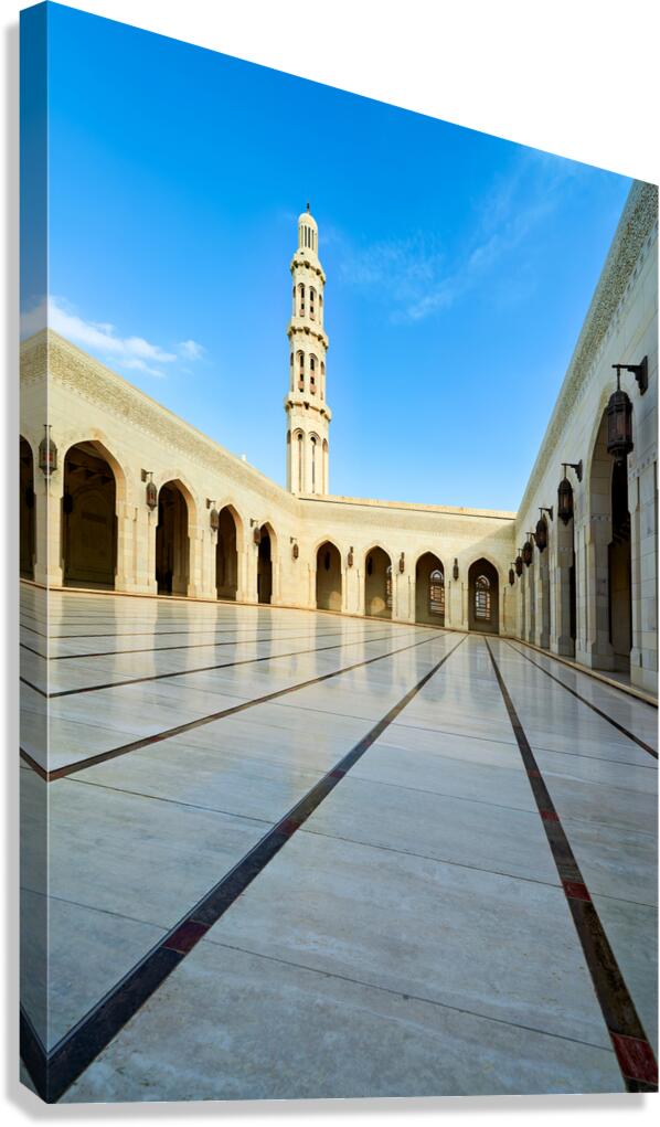 Visit to sultan qaboos grand mosque in muscat oman