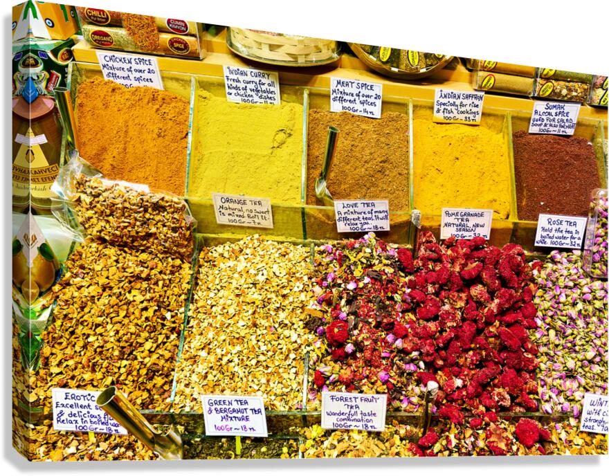 Visit to Grand Bazaar in Istanbul with colorful spices