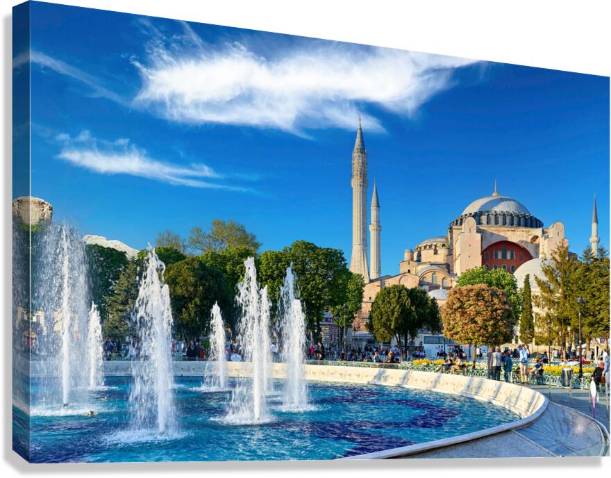 Hagia Sophia in Istanbul with fountain in front