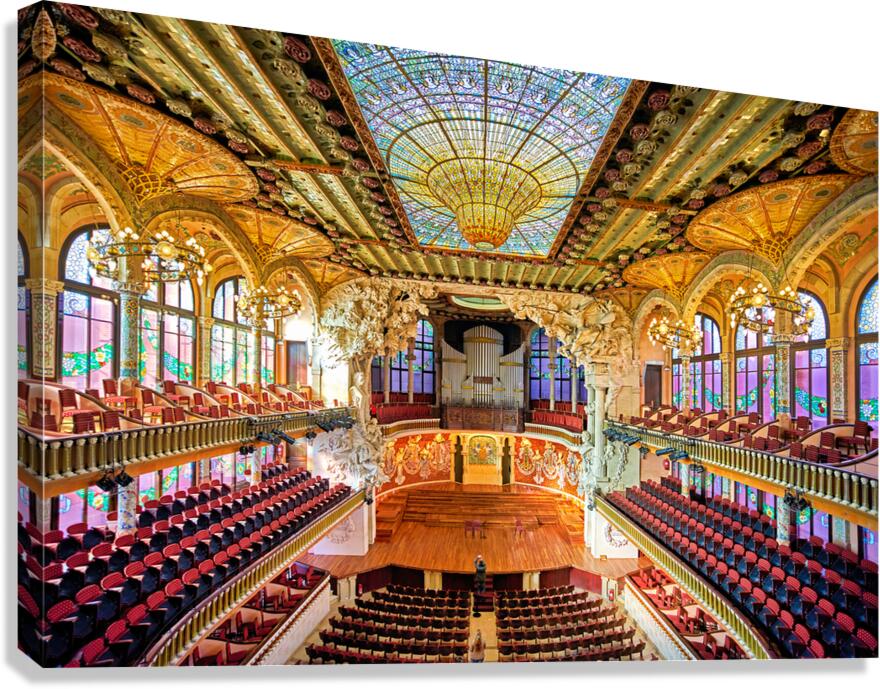 Visit Palau de la Musica Catalana in Barcelona Spain