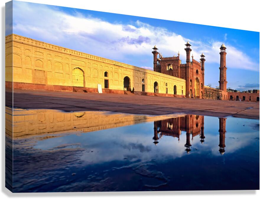 Badshahi Mosque reflects in water at Lahore Pakistan