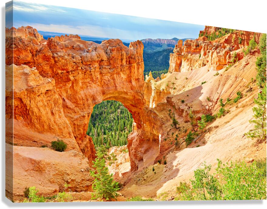 Natural bridge formation in Bryce Canyon National Park