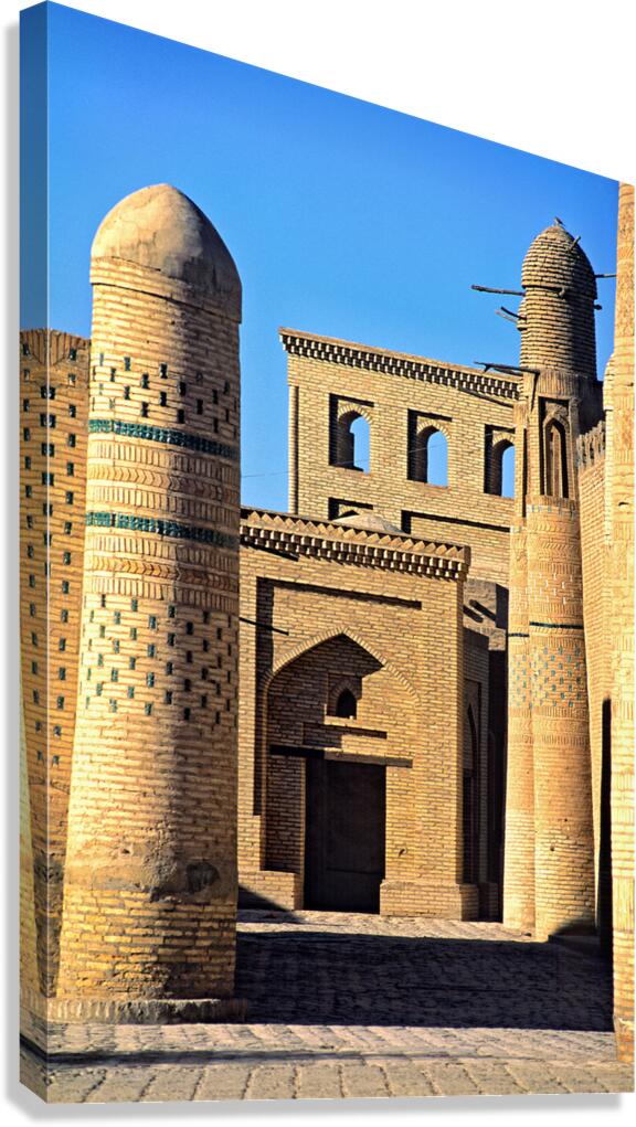 Exploring Khivas historic architecture in Uzbekistan