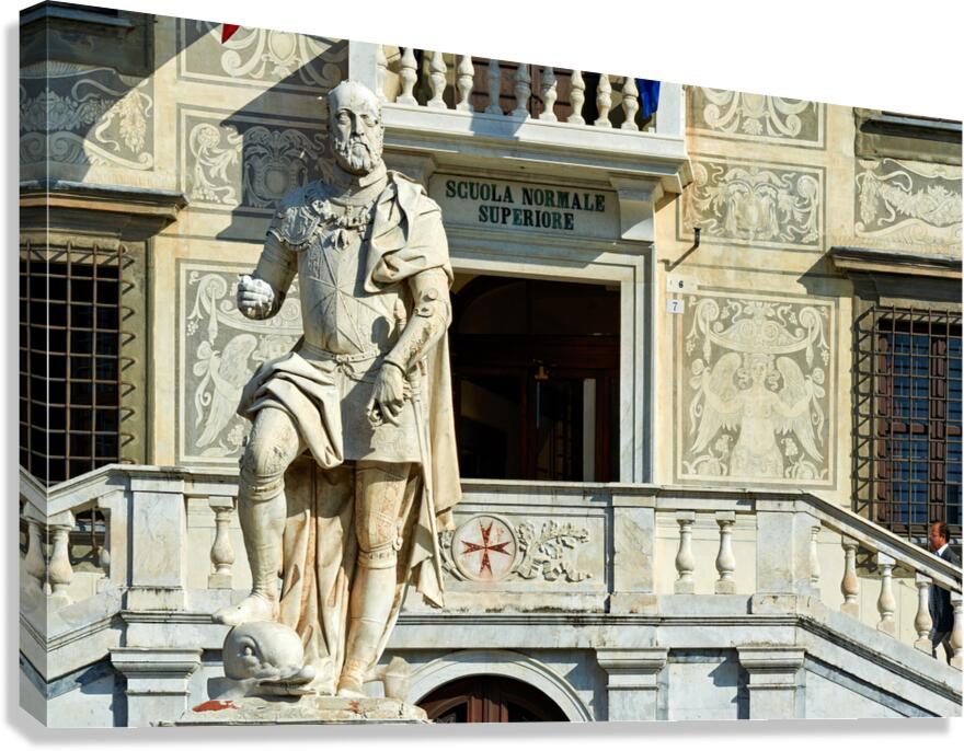 Statue at scuola normale superiore in pisa tuscany italy
