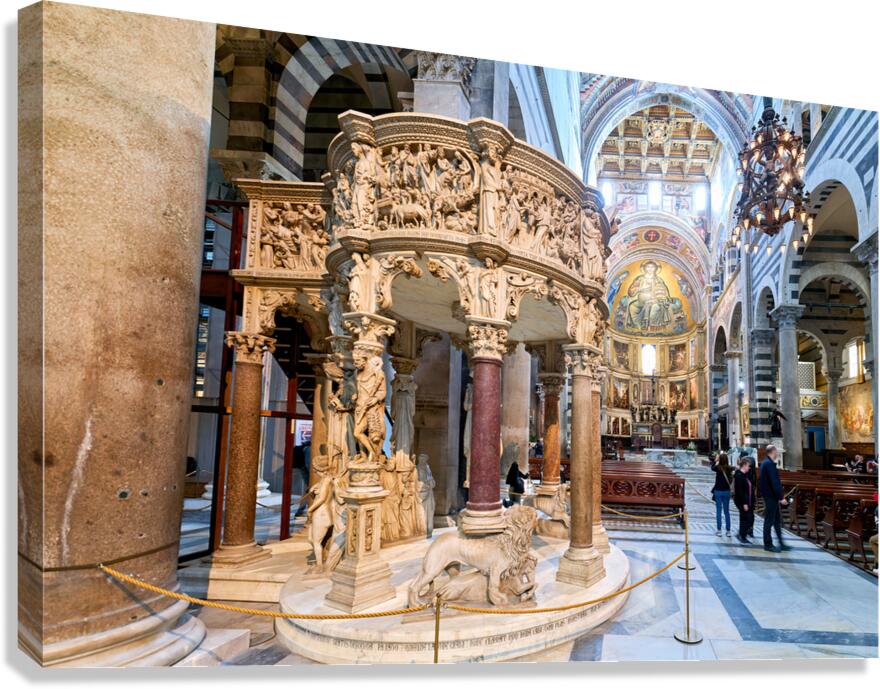 Pulpit sculpted by Giovanni Pisano in Pisa Cathedral Italy