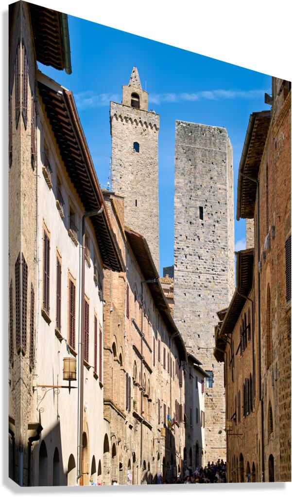 Fine towers rise over San Gimignano streets in Tuscany