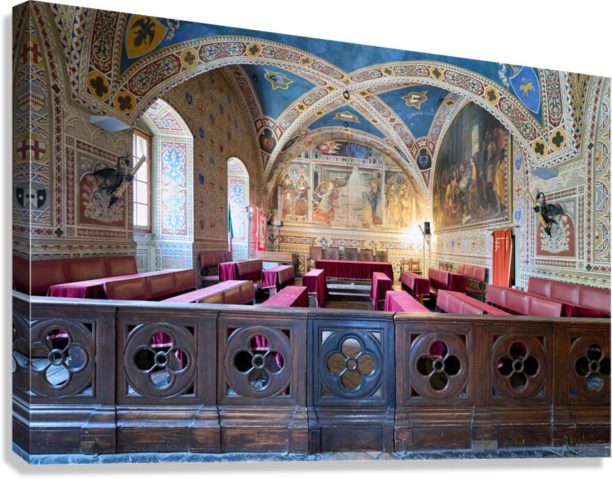 Visit the frescoed Hall of the Council in Volterra Tuscany