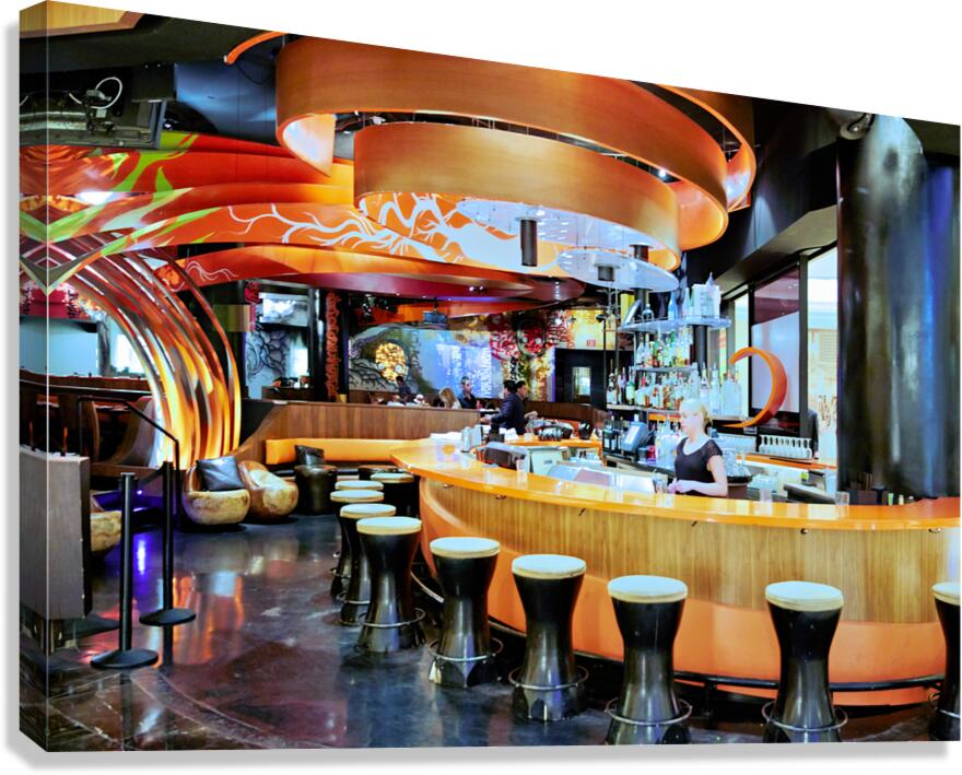 Pub in Venetian Mall offers drinks and social space