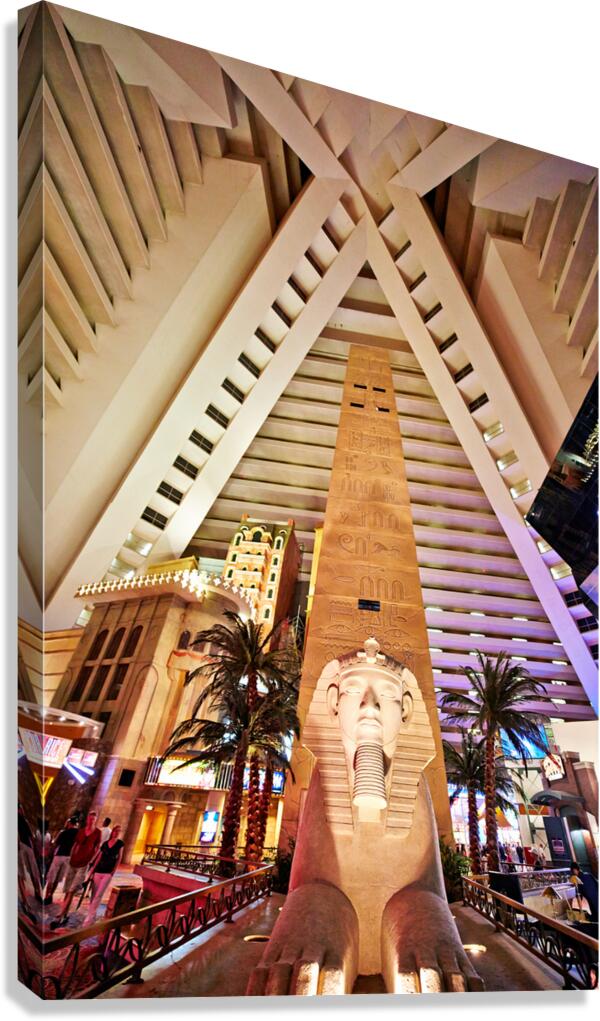 Visit to luxor hotel and casino in las vegas nevada