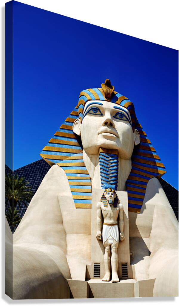 Luxor Hotel and Casino features large sphinx in Las Vegas