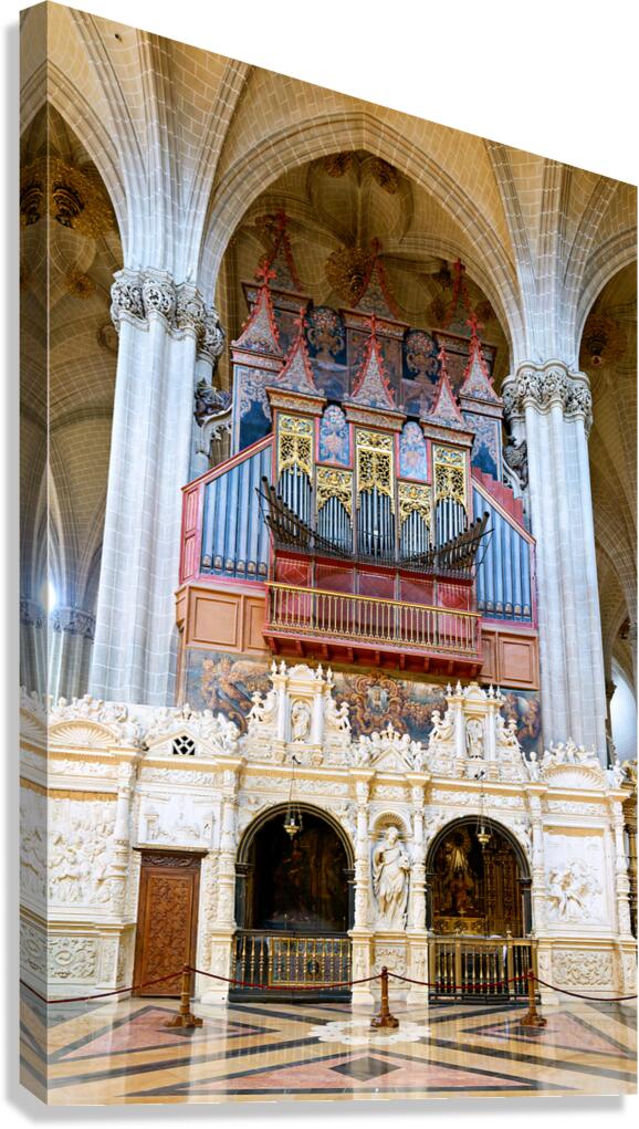 Grand view of altar and organ in Zaragoza Cathedral