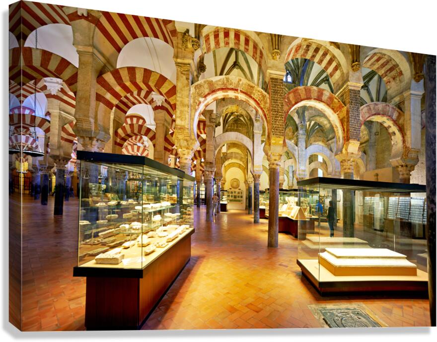 Inside cordobas mosque cathedral