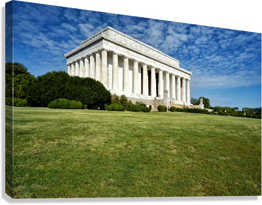 Visit Lincoln Memorial in D.C. by day