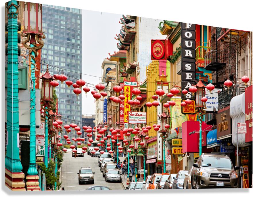 Strolling through San Franciscos Chinatown lanterns