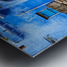 Decorated painted house in Bundi with a boy standing outside Metal print