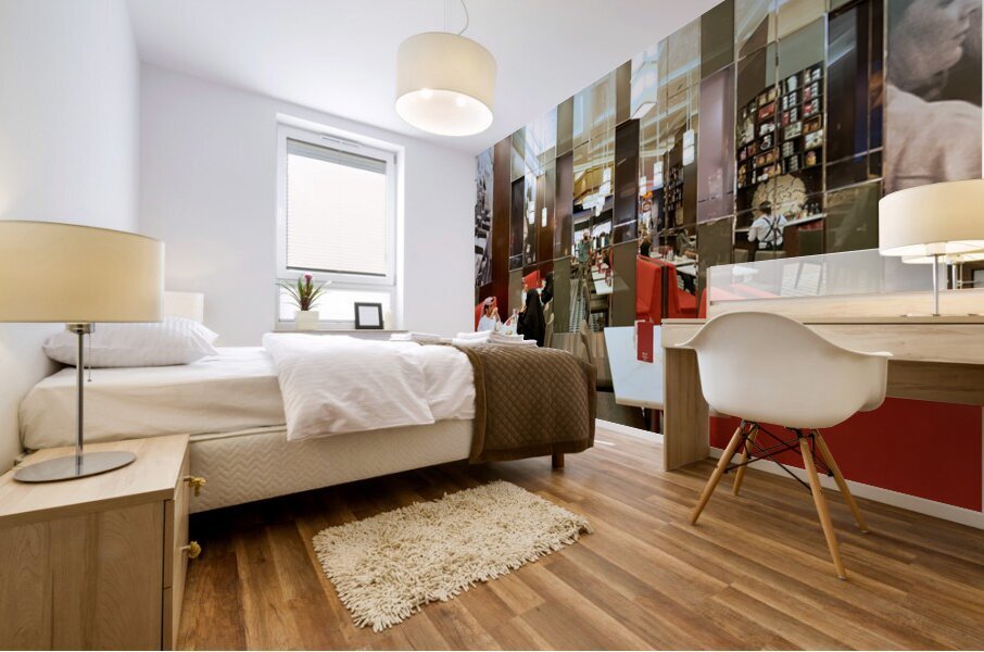 Dining in a modern restaurant with reflective walls in Dubai Mural print