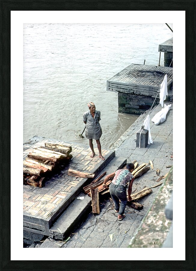 Nepal. Kathmandu. Cremation in Pashupatinath Picture Frame print
