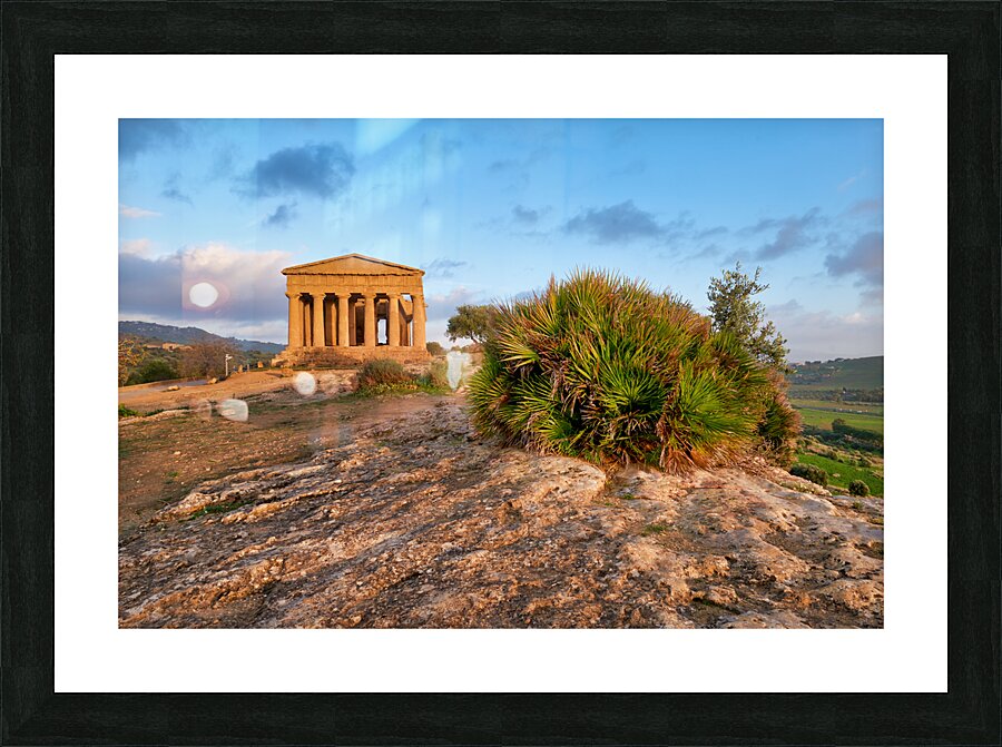 Temple of Concordia Tempio della Concordia. Valle dei Templi Valley of the Temples. Agrigento Sicily Italy Picture Frame print
