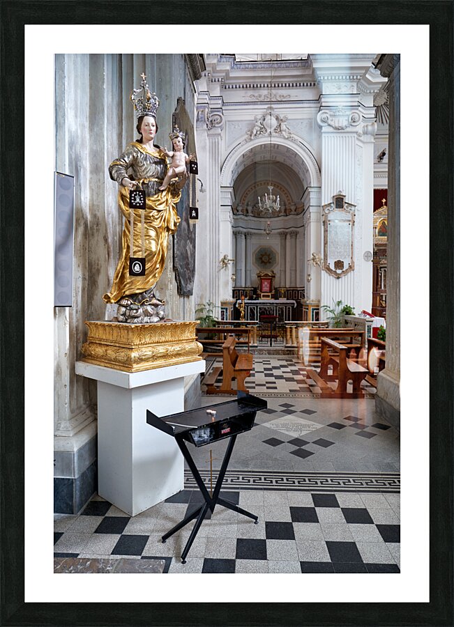 the interior of Santa Maria del Monte Church. Caltagirone Sicily Italy Picture Frame print