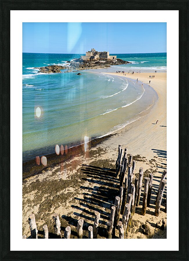 Fort National viewed from Plage de lEventail in Saint Malo Picture Frame print