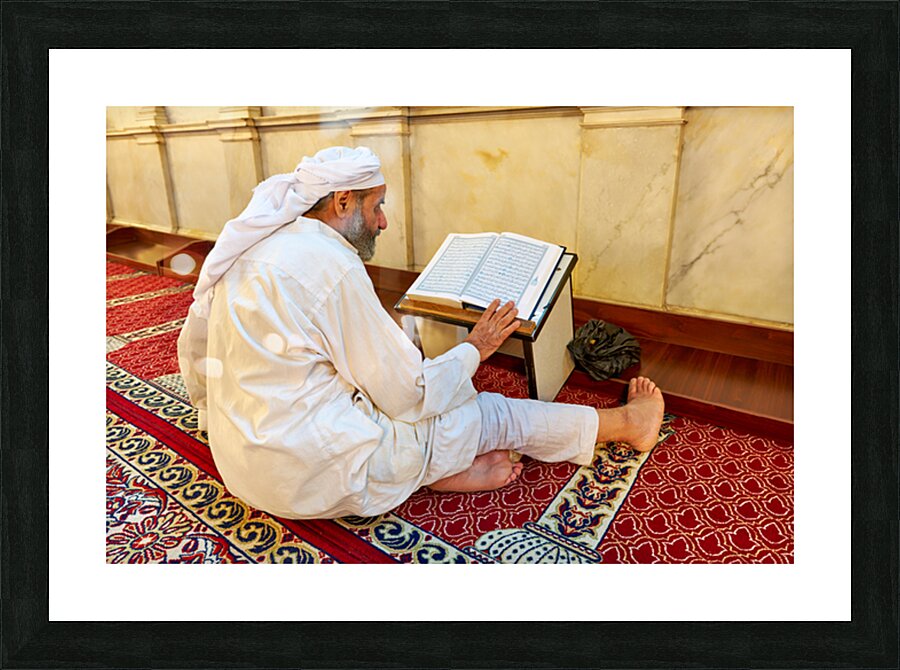 Elderly man reading Quran inside Umayyad Mosque in Damascus Syri Picture Frame print