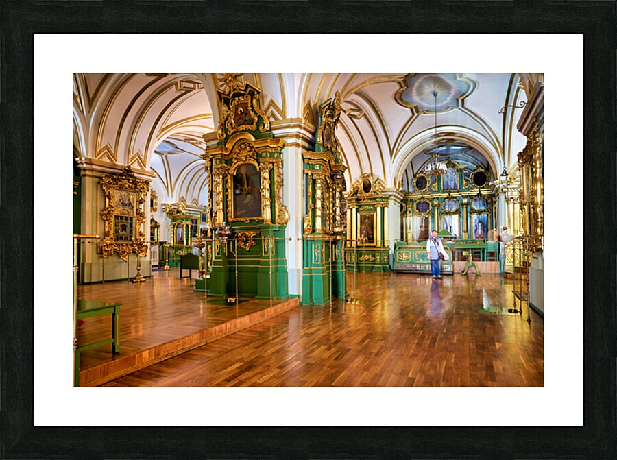 St. Nicholas Naval Cathedral interior in St. Petersburg Impression et Cadre photo